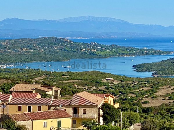 appartamento in vendita a Santa Teresa Gallura