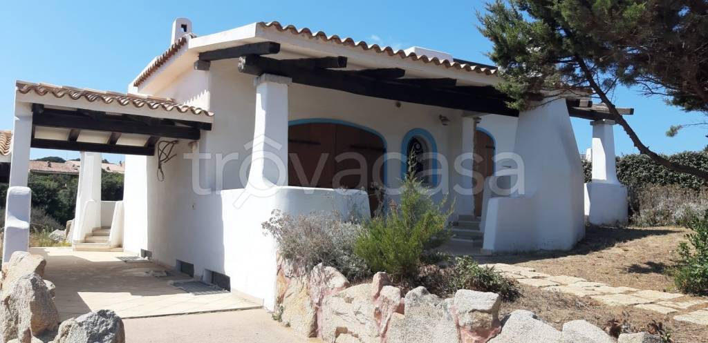 casa indipendente in vendita a Santa Teresa Gallura