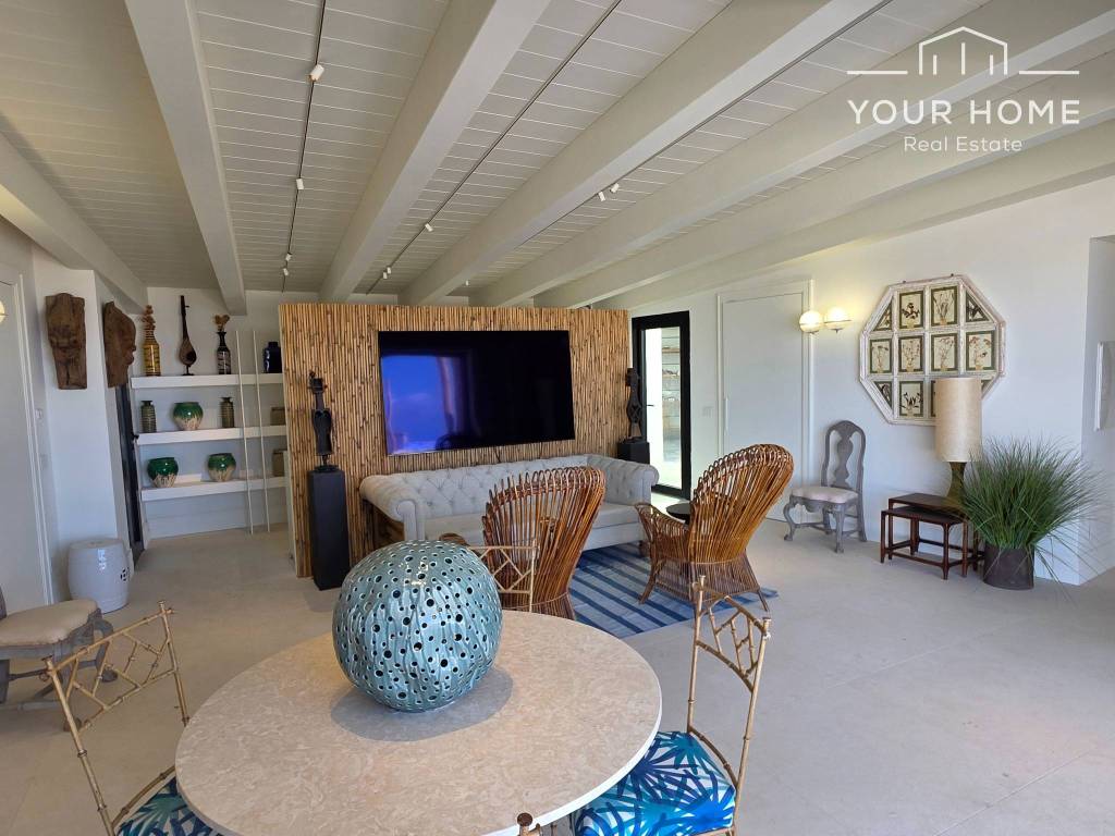 casa indipendente in vendita a Santa Teresa Gallura