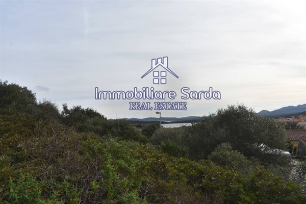 terreno edificabile in vendita a Santa Teresa Gallura