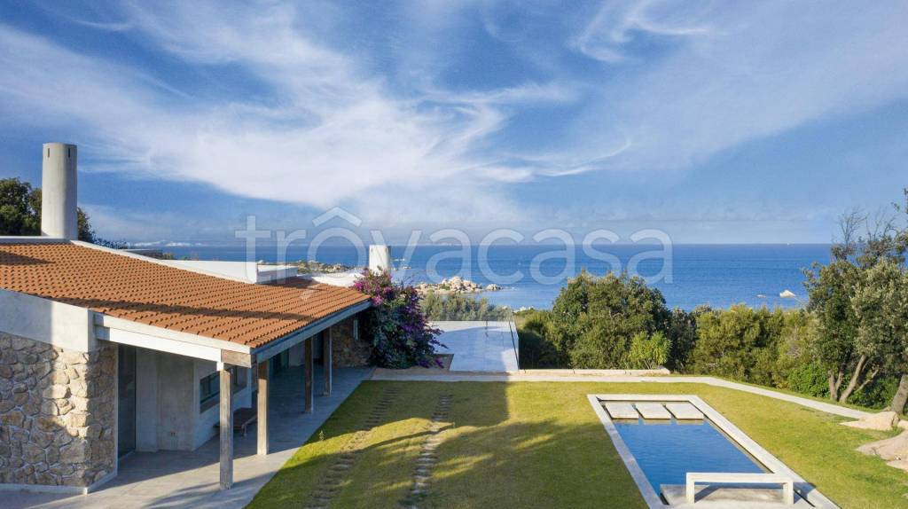 casa indipendente in vendita a Santa Teresa Gallura