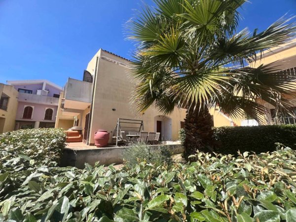 appartamento in vendita a Santa Teresa Gallura