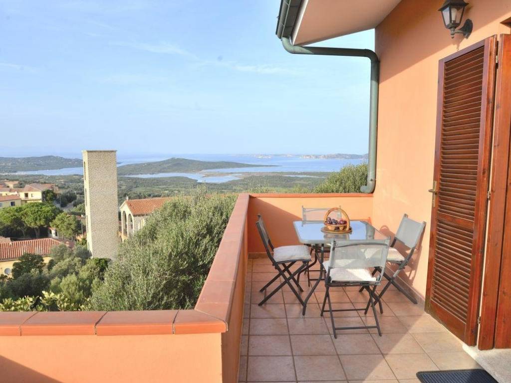 appartamento in vendita a Santa Teresa Gallura