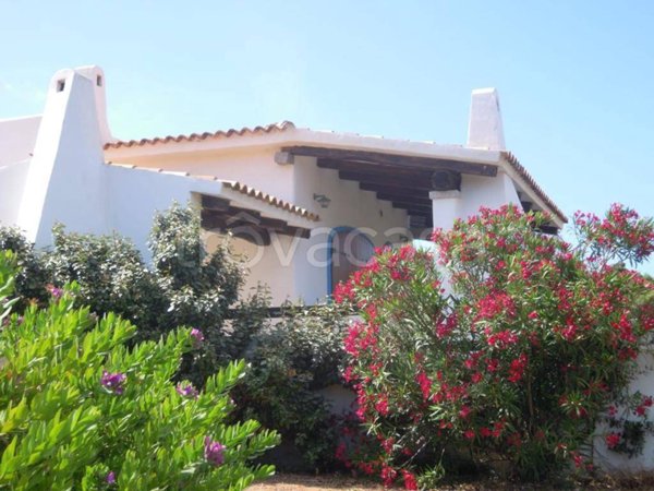 casa indipendente in vendita a Santa Teresa Gallura