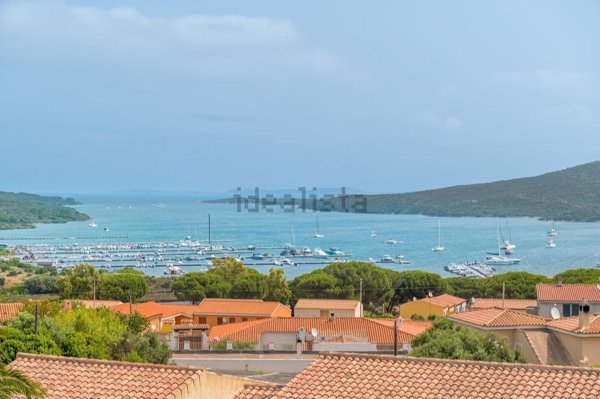 appartamento in vendita a Santa Teresa Gallura