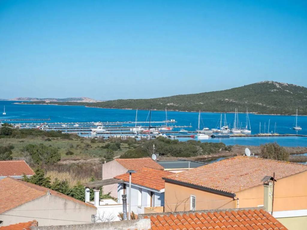 appartamento in vendita a Santa Teresa Gallura