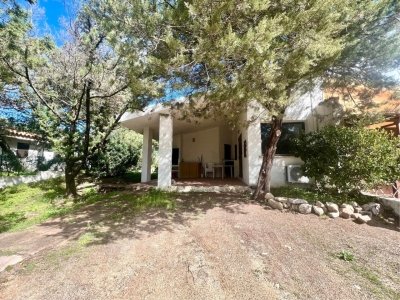 casa indipendente in vendita a Santa Teresa Gallura