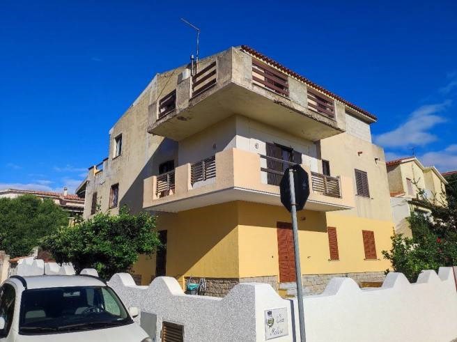 appartamento in vendita a Santa Teresa Gallura