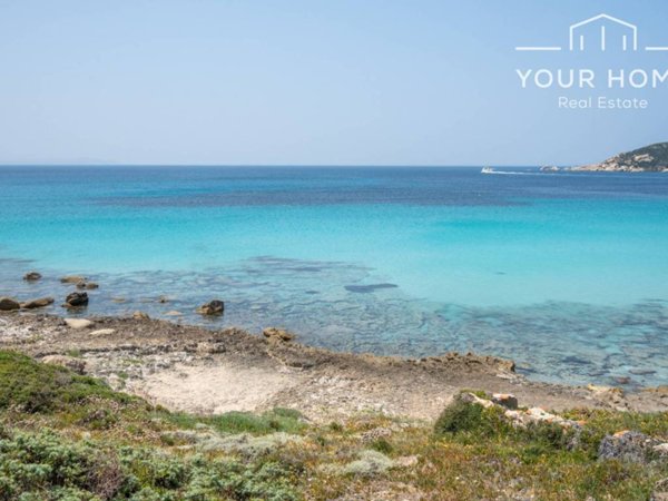 casa indipendente in vendita a Santa Teresa Gallura