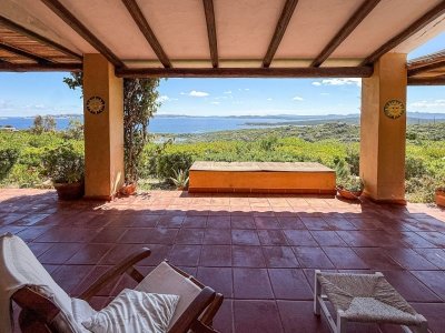 casa indipendente in vendita a Santa Teresa Gallura