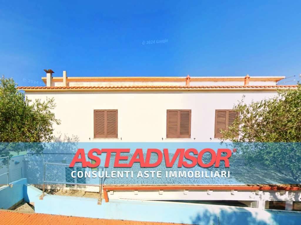 casa indipendente in vendita a Santa Teresa Gallura