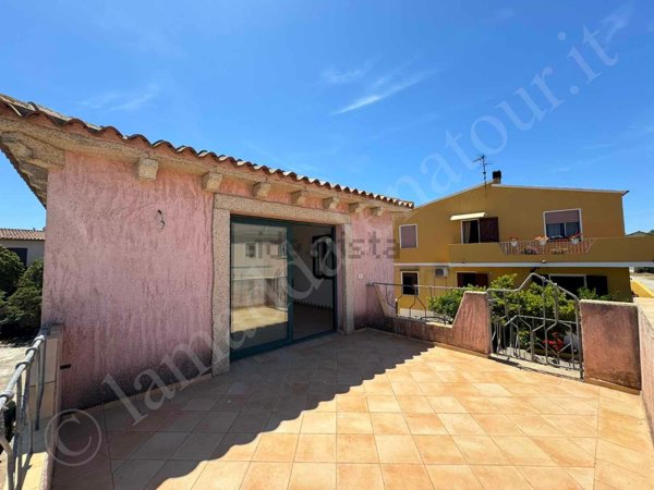 appartamento in vendita a Santa Teresa Gallura
