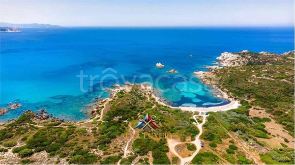 casa indipendente in vendita a Santa Teresa Gallura