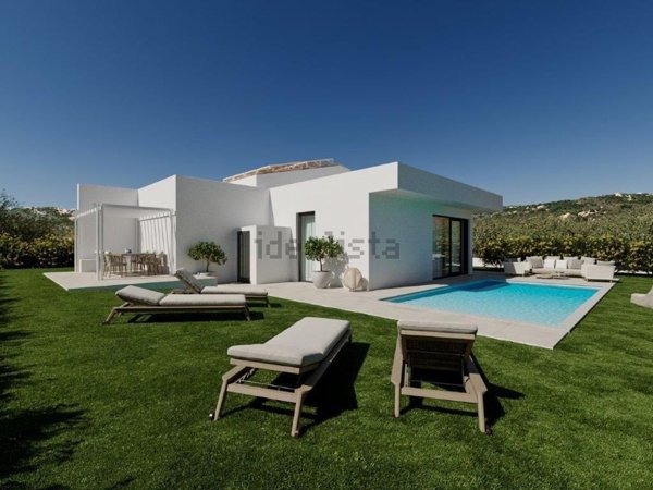 casa indipendente in vendita a Santa Teresa Gallura