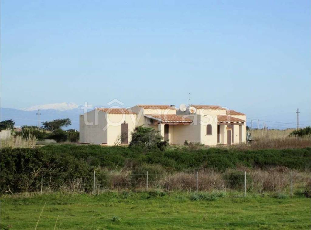 casa indipendente in vendita a Santa Teresa Gallura