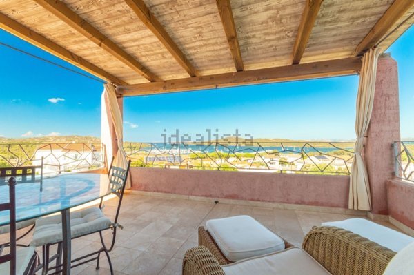 appartamento in vendita a Santa Teresa Gallura