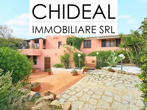 casa indipendente in vendita a Santa Teresa Gallura