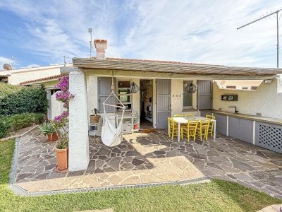 casa indipendente in vendita a Santa Teresa Gallura