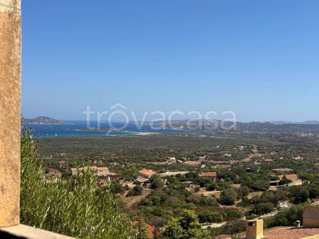 appartamento in vendita a Santa Teresa Gallura