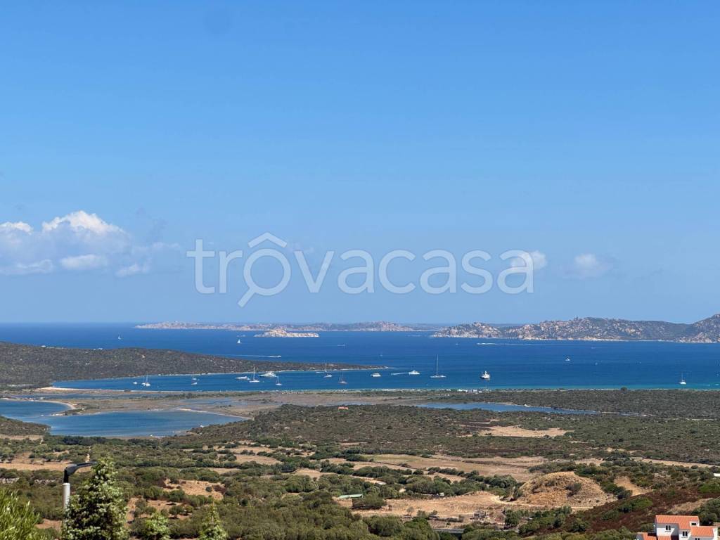 appartamento in vendita a Santa Teresa Gallura