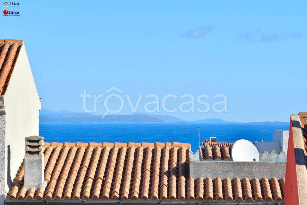 appartamento in vendita a Santa Teresa Gallura