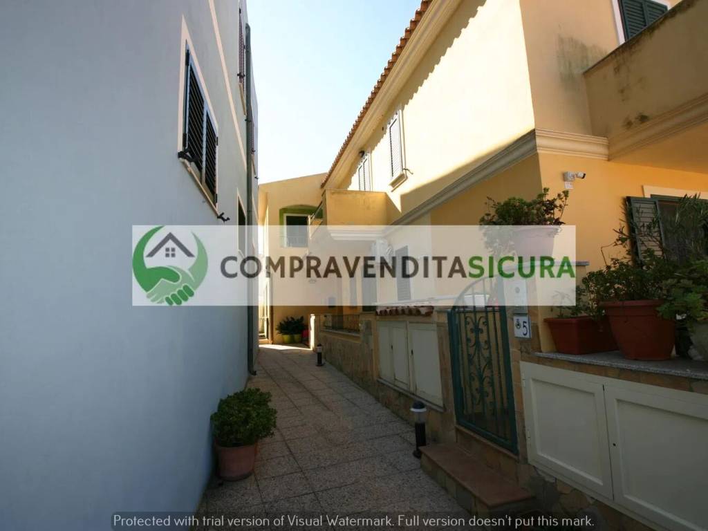 appartamento in vendita a Santa Teresa Gallura