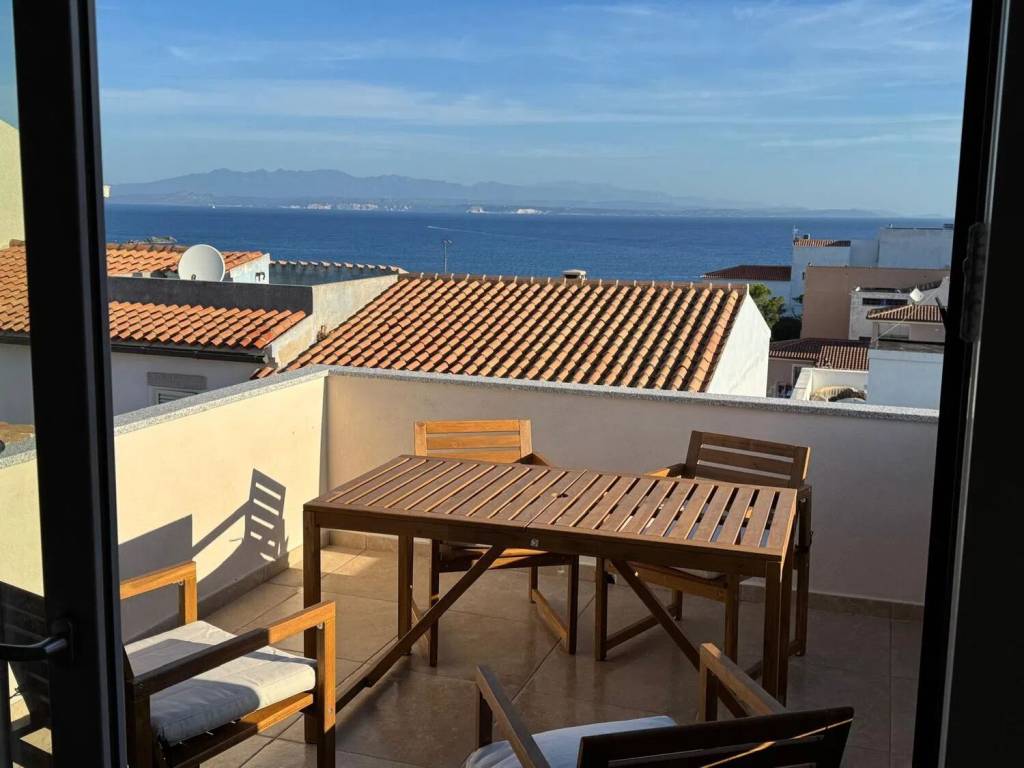 appartamento in vendita a Santa Teresa Gallura