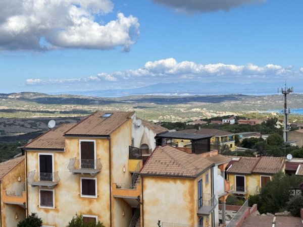 appartamento in vendita a Santa Teresa Gallura
