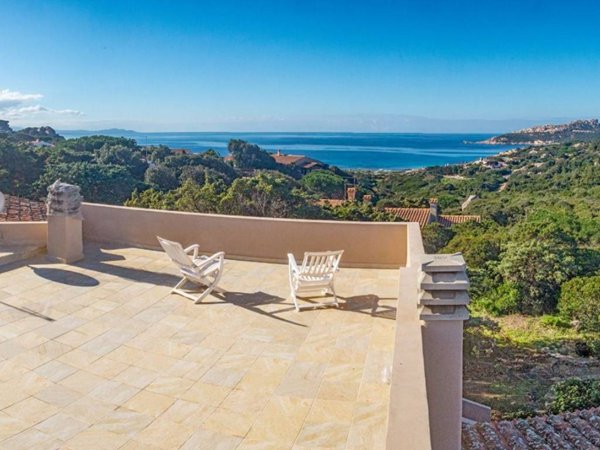 casa indipendente in vendita a Santa Teresa Gallura