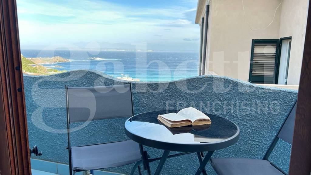 appartamento in vendita a Santa Teresa Gallura