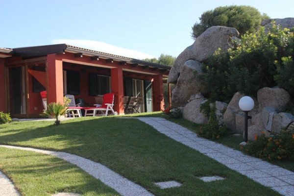 casa indipendente in vendita a Santa Teresa Gallura