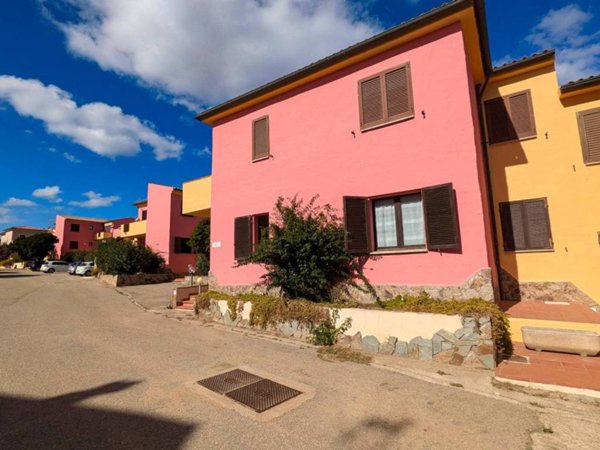 appartamento in vendita a Santa Teresa Gallura
