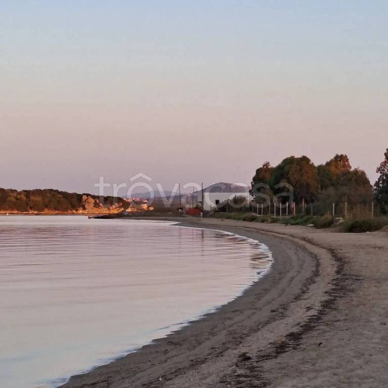 appartamento in vendita a Santa Teresa Gallura