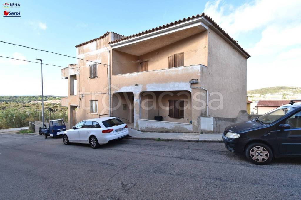 appartamento in vendita a Santa Teresa Gallura