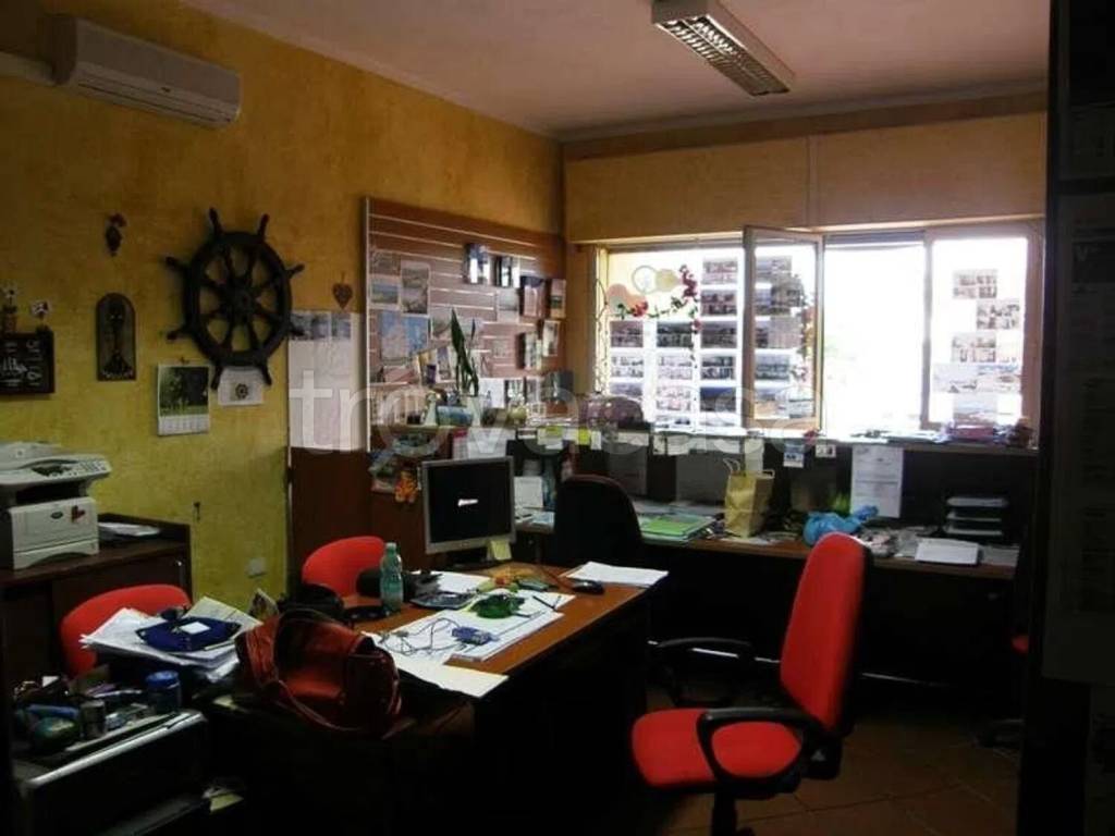 negozio in vendita a Santa Teresa Gallura