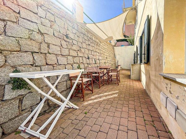 appartamento in vendita a Santa Teresa Gallura