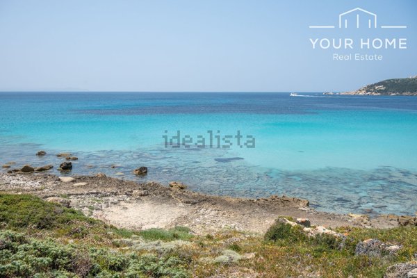 casa indipendente in vendita a Santa Teresa Gallura