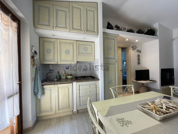 casa indipendente in vendita a Santa Teresa Gallura