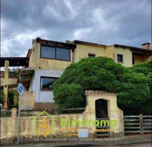 appartamento in vendita a Santa Teresa Gallura