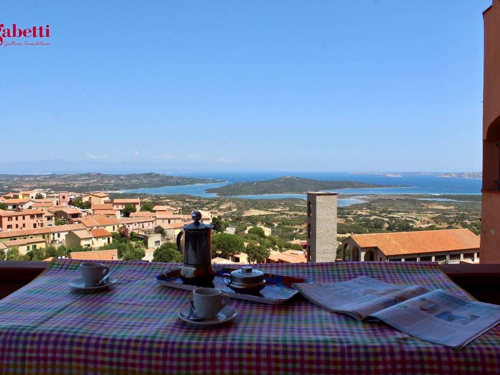 appartamento in vendita a Santa Teresa Gallura