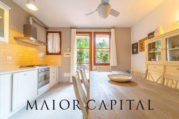 appartamento in vendita a Santa Teresa Gallura