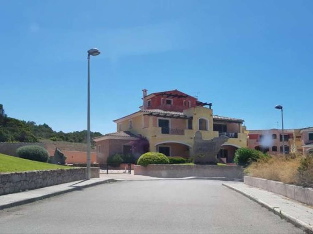 appartamento in vendita a Santa Teresa Gallura