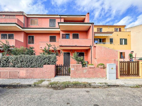 appartamento in vendita a Santa Teresa Gallura
