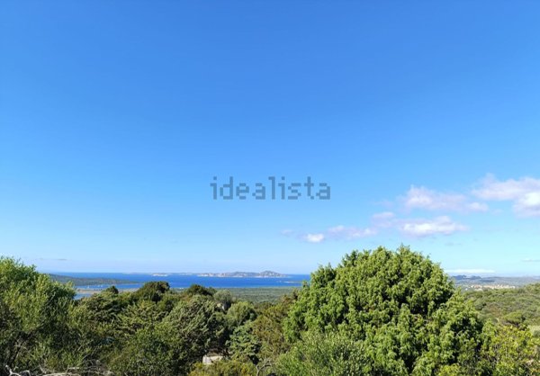 casa indipendente in vendita a Santa Teresa Gallura