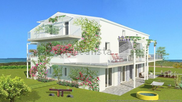 appartamento in vendita a Santa Teresa Gallura