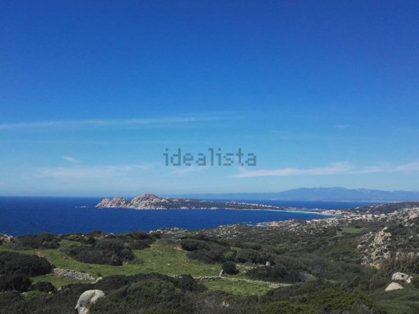 terreno agricolo in vendita a Santa Teresa Gallura
