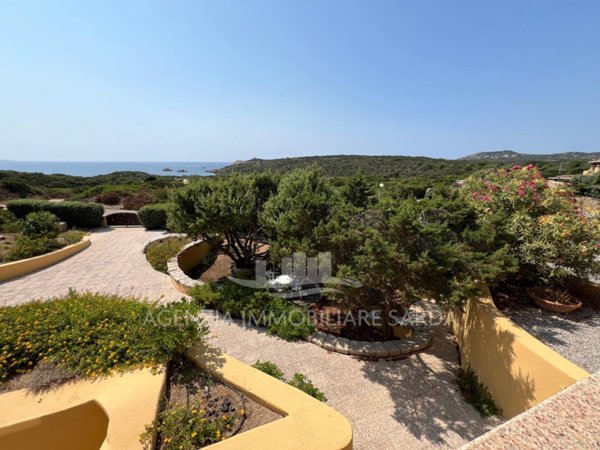 casa indipendente in vendita a Santa Teresa Gallura
