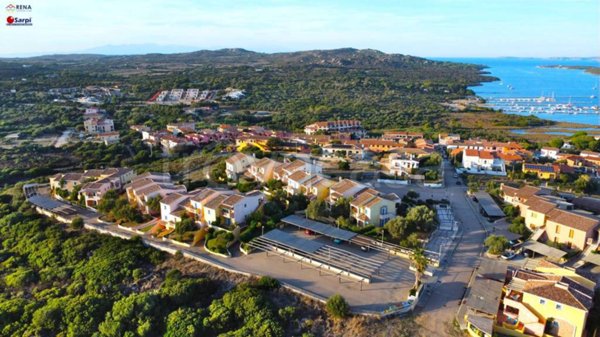 negozio in vendita a Santa Teresa Gallura