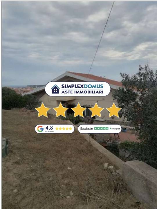 casa indipendente in vendita a Santa Teresa Gallura