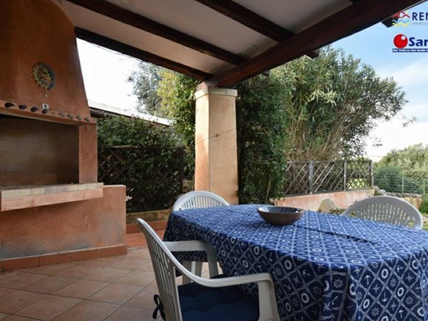 casa indipendente in vendita a Santa Teresa Gallura